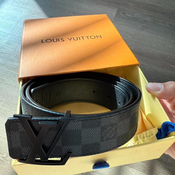 Louis Vuitton Men's Black and Grey Belt - Picture 1 of 4